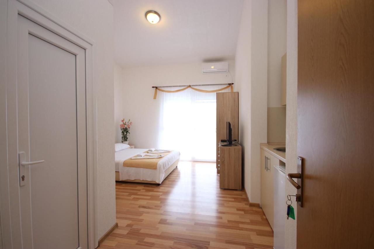 Виллы Vila Nikezić Сутоморе