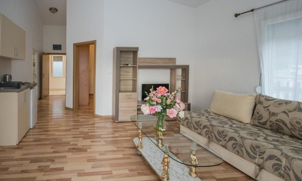 Виллы Vila Nikezić Сутоморе