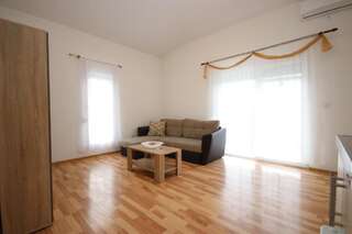 Виллы Vila Nikezić Сутоморе Вилла с видом на море-26